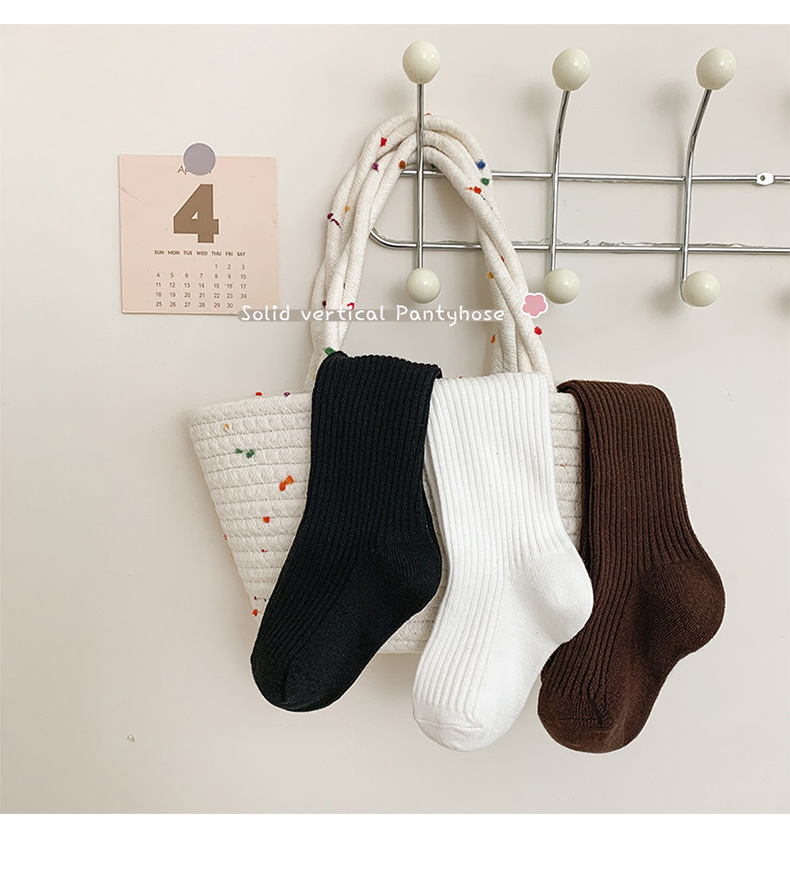 Winter Stockings White - Image 3