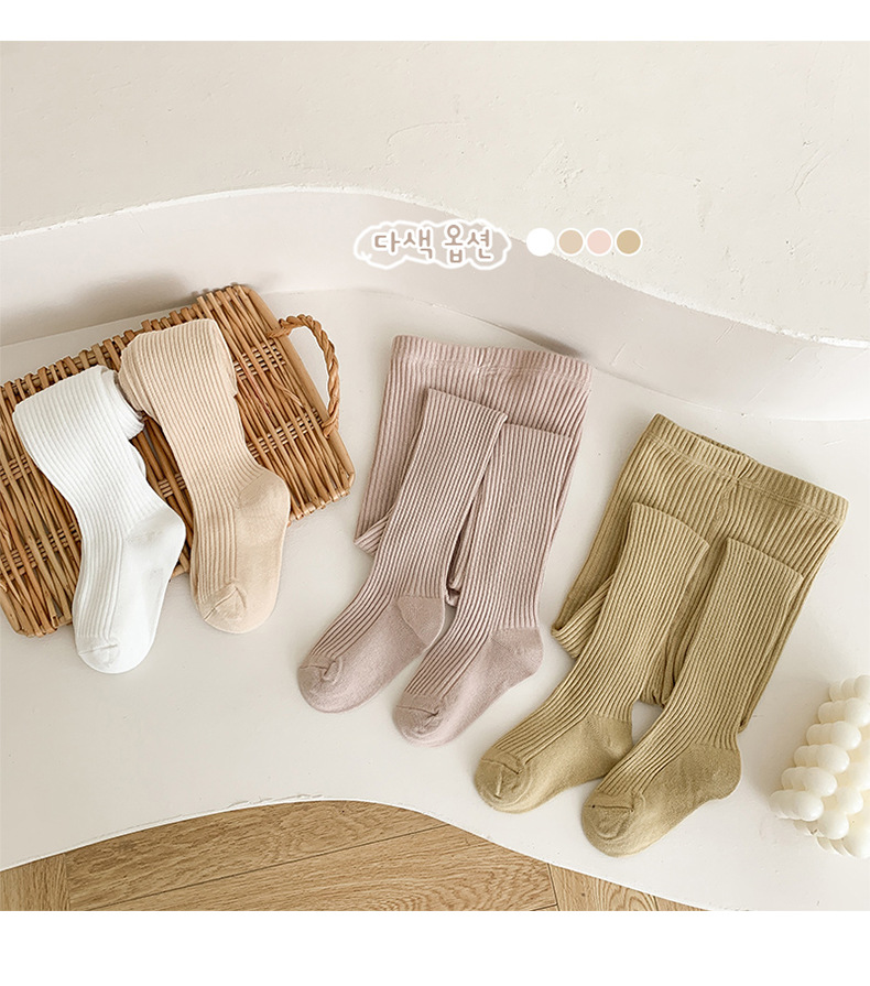 Winter Stockings White - Image 4